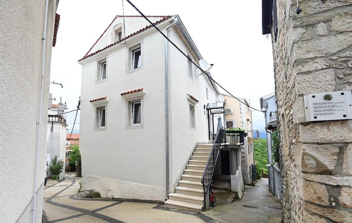 Apartment D & Studio L Dobrinj Exterior foto